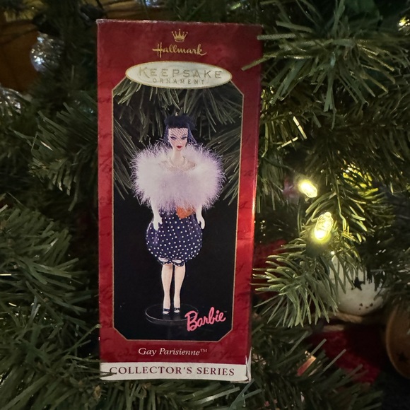 1999 Hallmark Keepsake Barbie Gay Parisienne Christmas Ornament - Picture 5 of 8